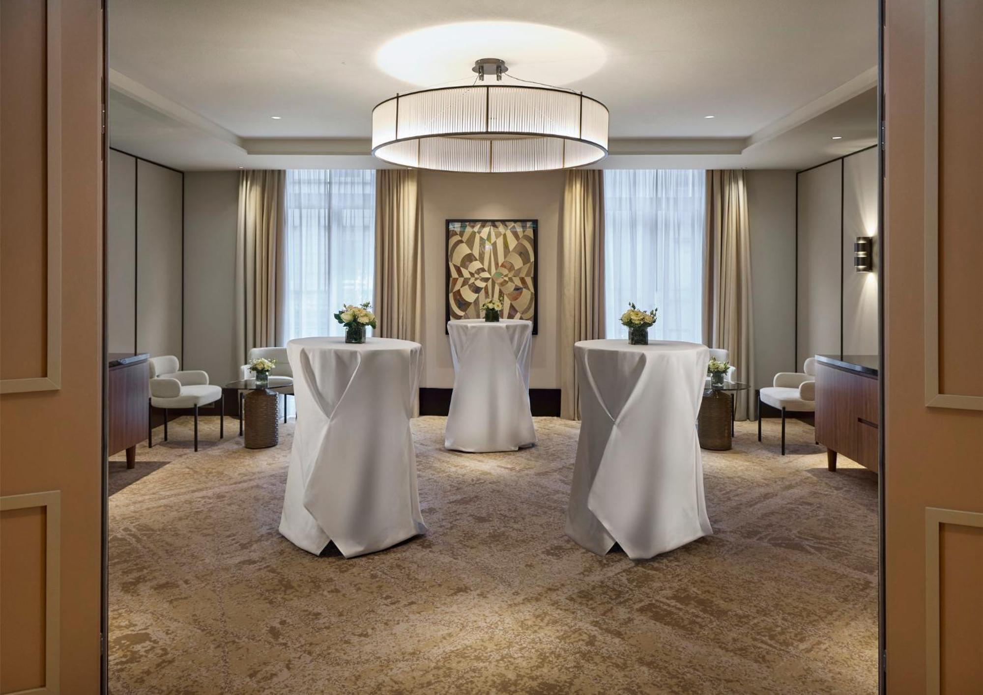 Mandarin Oriental Savoy, Zurich Hotel Exterior foto